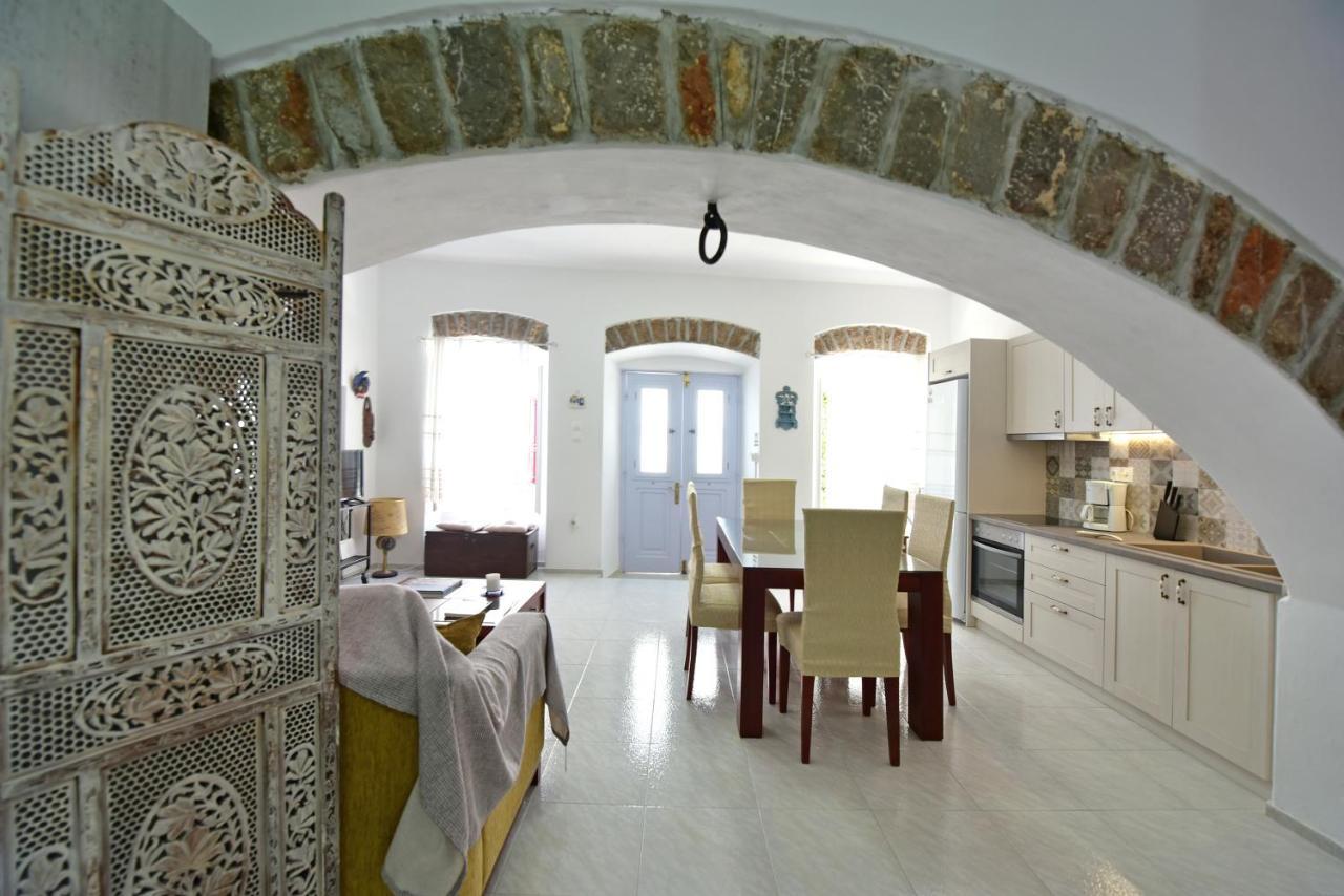 Arco I/ Downtown Rustic Apartment/4 Min From Port Hydra  Exterior photo