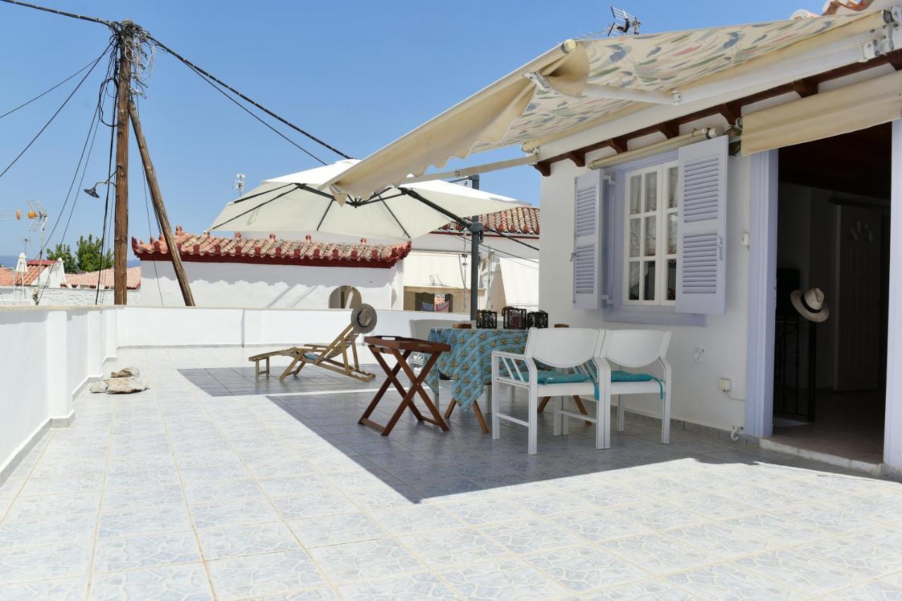 Arco I/ Downtown Rustic Apartment/4 Min From Port Hydra  Exterior photo