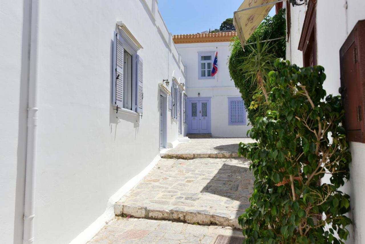 Arco I/ Downtown Rustic Apartment/4 Min From Port Hydra  Exterior photo