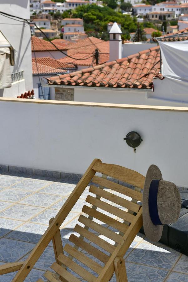 Arco I/ Downtown Rustic Apartment/4 Min From Port Hydra  Exterior photo