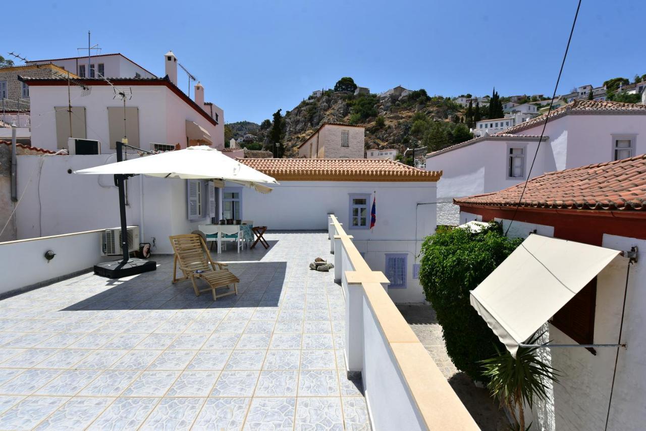 Arco I/ Downtown Rustic Apartment/4 Min From Port Hydra  Exterior photo